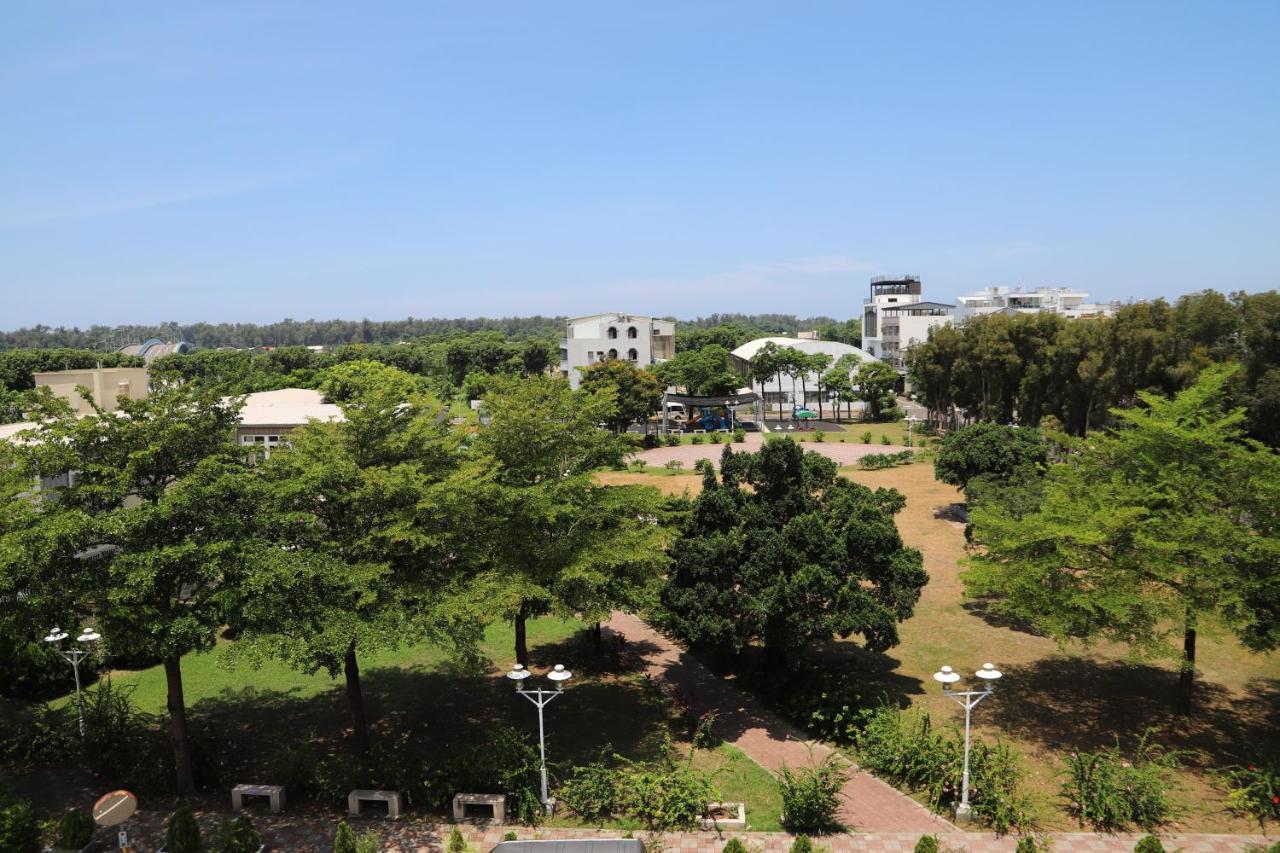 מלון אנפינג Tainan Julie'S Garden 峰情文旅 מראה חיצוני תמונה